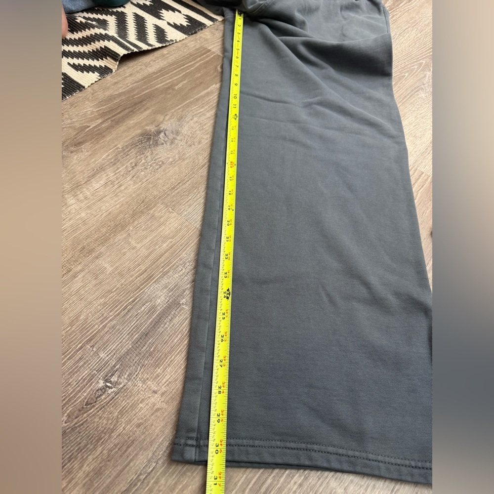 Skims Boyfriend Fleece Baggy Sweatpants Zircon Size XS Oversized - Picture 12 of 14